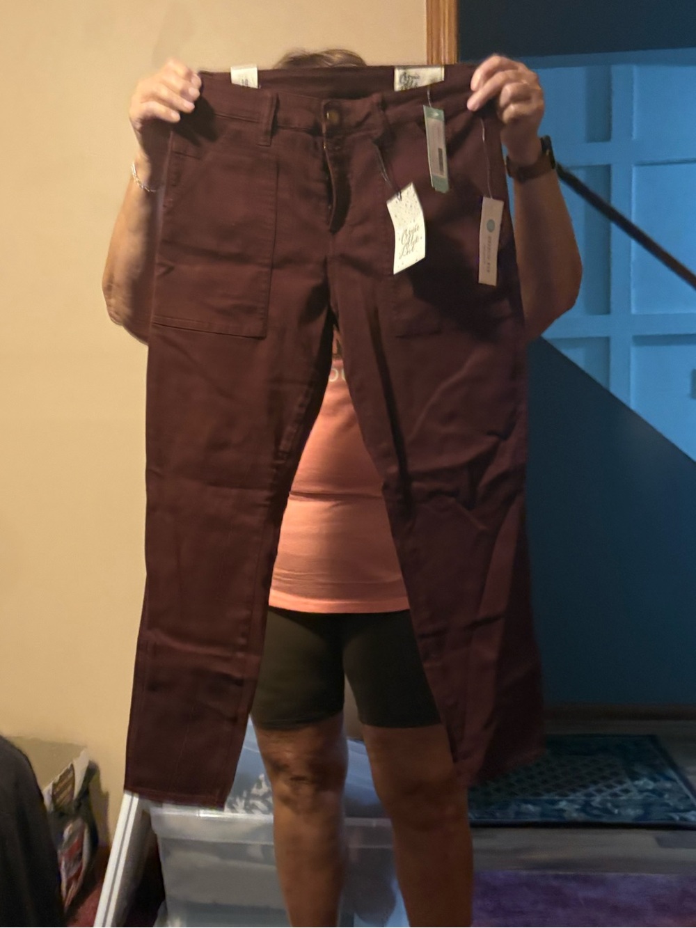 Women’s Stretch Jeans in Dark Burgundy